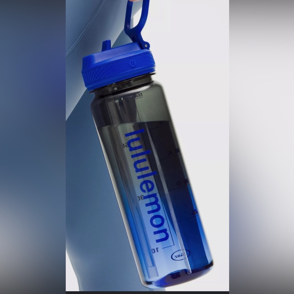 Lululemon Back to life Blue Water Bottle 24oz Straw Lid